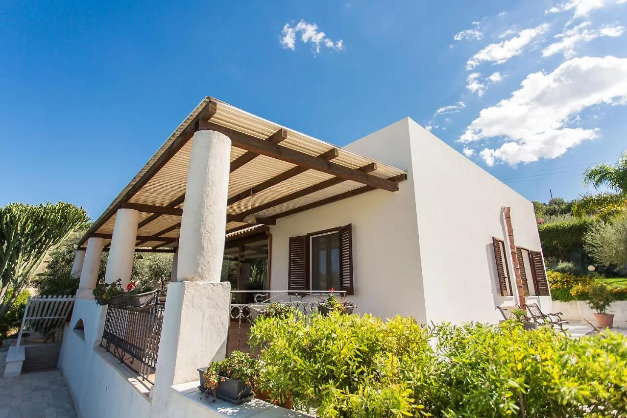 Hébergement de vacances Villa Maria Una Finestra Sul Mare Valderice Italie