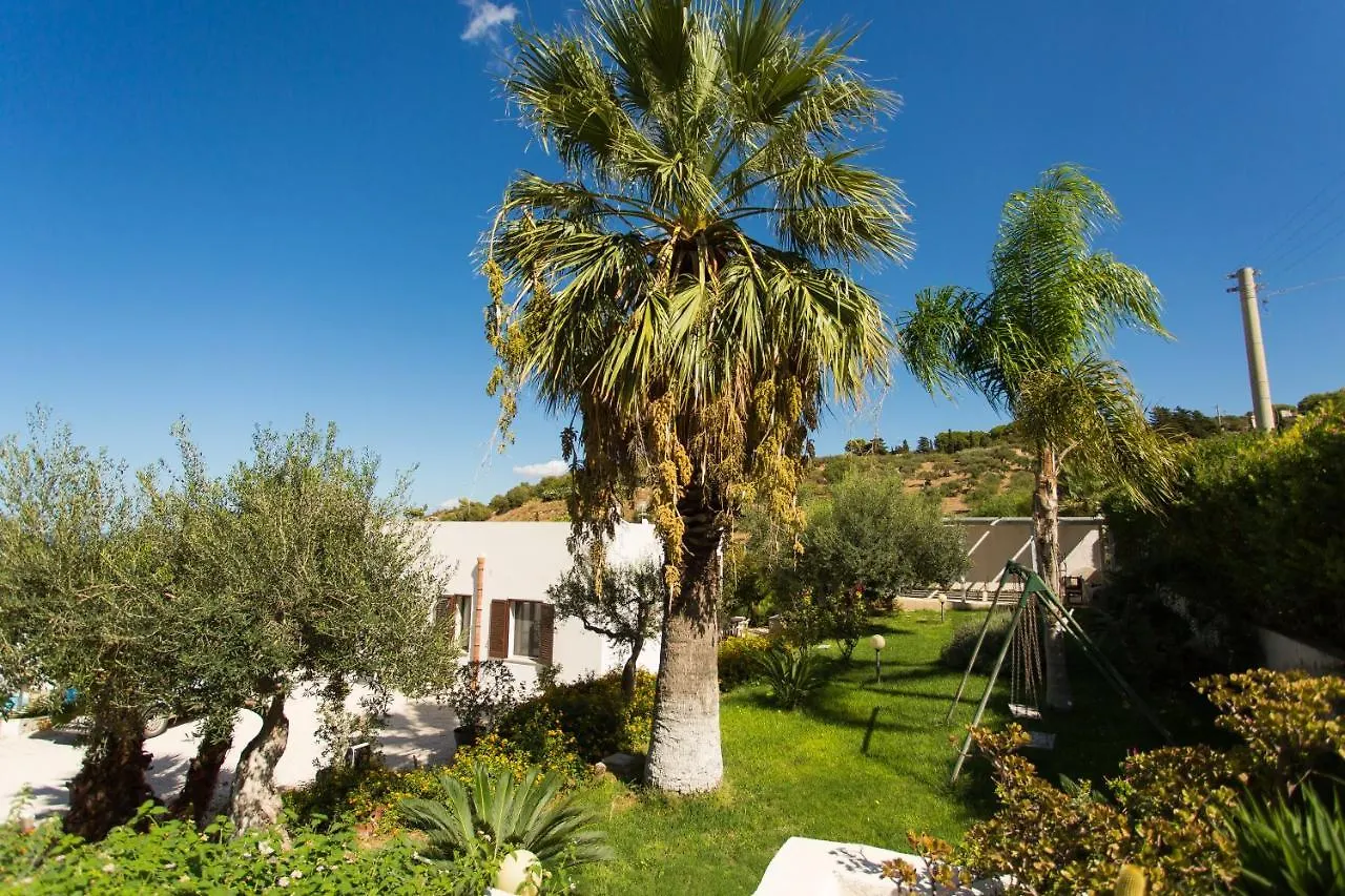 Semesterbostad Villa Maria Una Finestra Sul Mare Italien